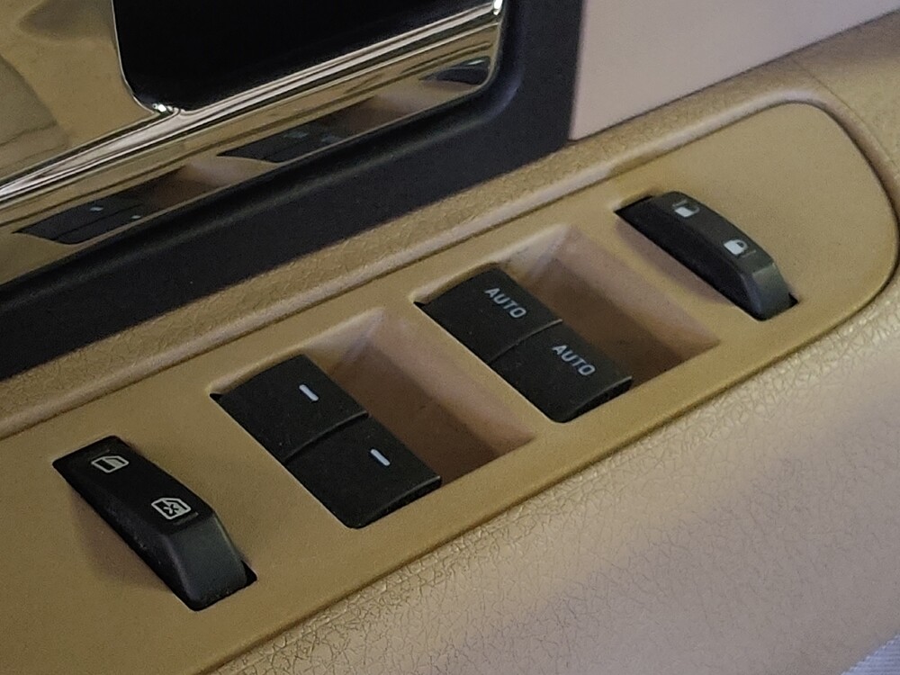 2013 Ford F150 in Tampa, FL 33612 - 18073545 27