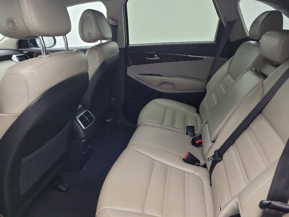 2016 Kia Sorento in Winston-Salem, NC 27103 - 18073592 18