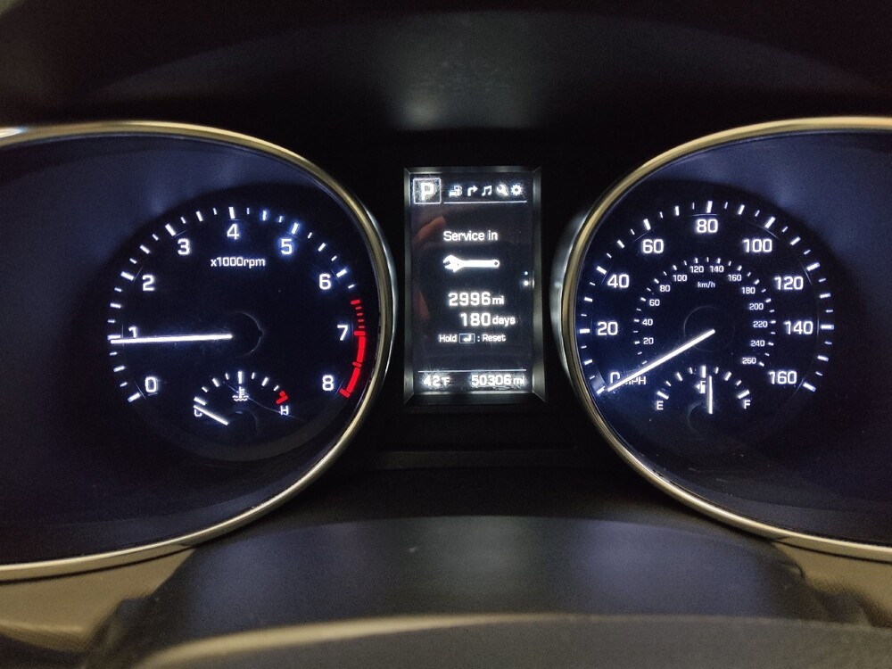 2017 Hyundai Santa Fe in Midlothian, IL 60445 - 18073620 23