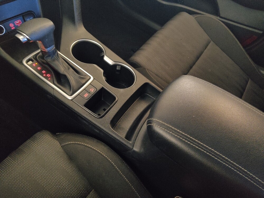 2019 Kia Sportage in Morrow, GA 30260 - 18073624 26