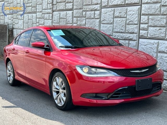2016 Chrysler 200 in Decatur, GA 30032 - 18073653 3