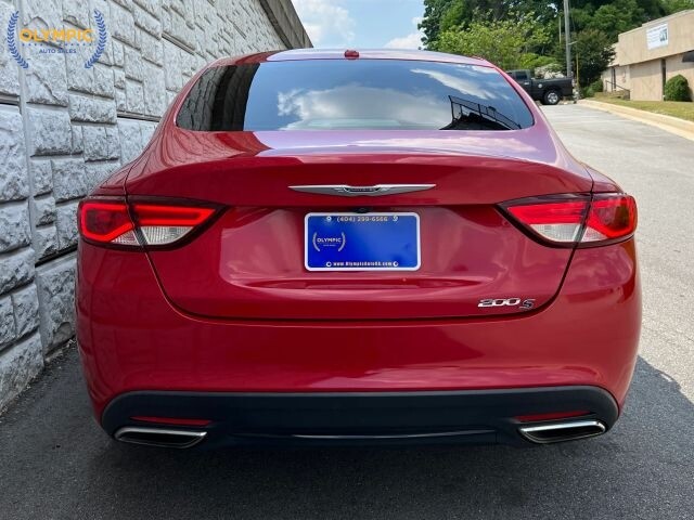 2016 Chrysler 200 in Decatur, GA 30032 - 18073653 5