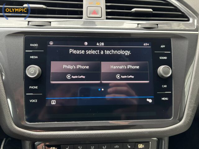 2021 Volkswagen Tiguan in Decatur, GA 30032 - 18073654 27