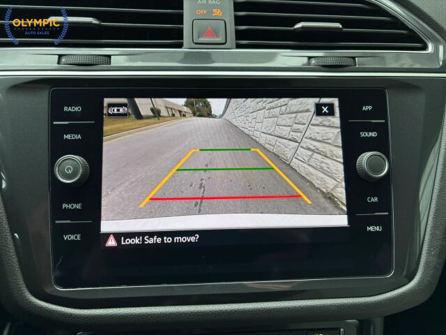 2021 Volkswagen Tiguan in Decatur, GA 30032 - 18073654 28