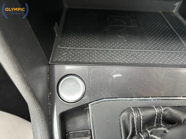 2021 Volkswagen Tiguan in Decatur, GA 30032 - 18073654 29