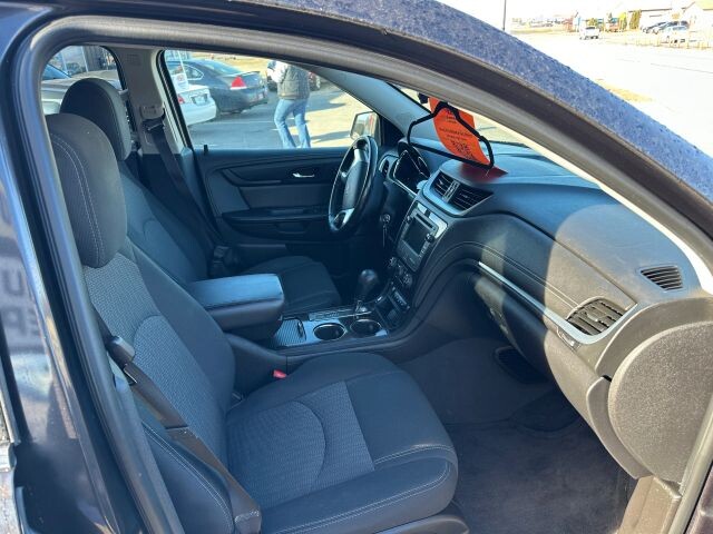 2016 Chevrolet Traverse in Wadena, MN 56482 - 18073660 4