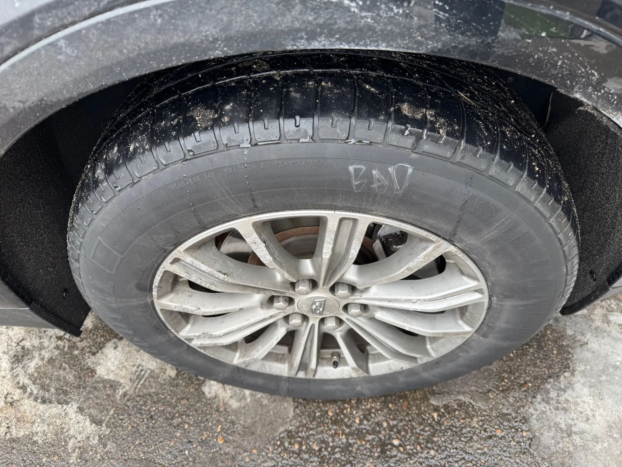 2017 Cadillac XT5 in Wadena, MN 56482 - 18073661 4