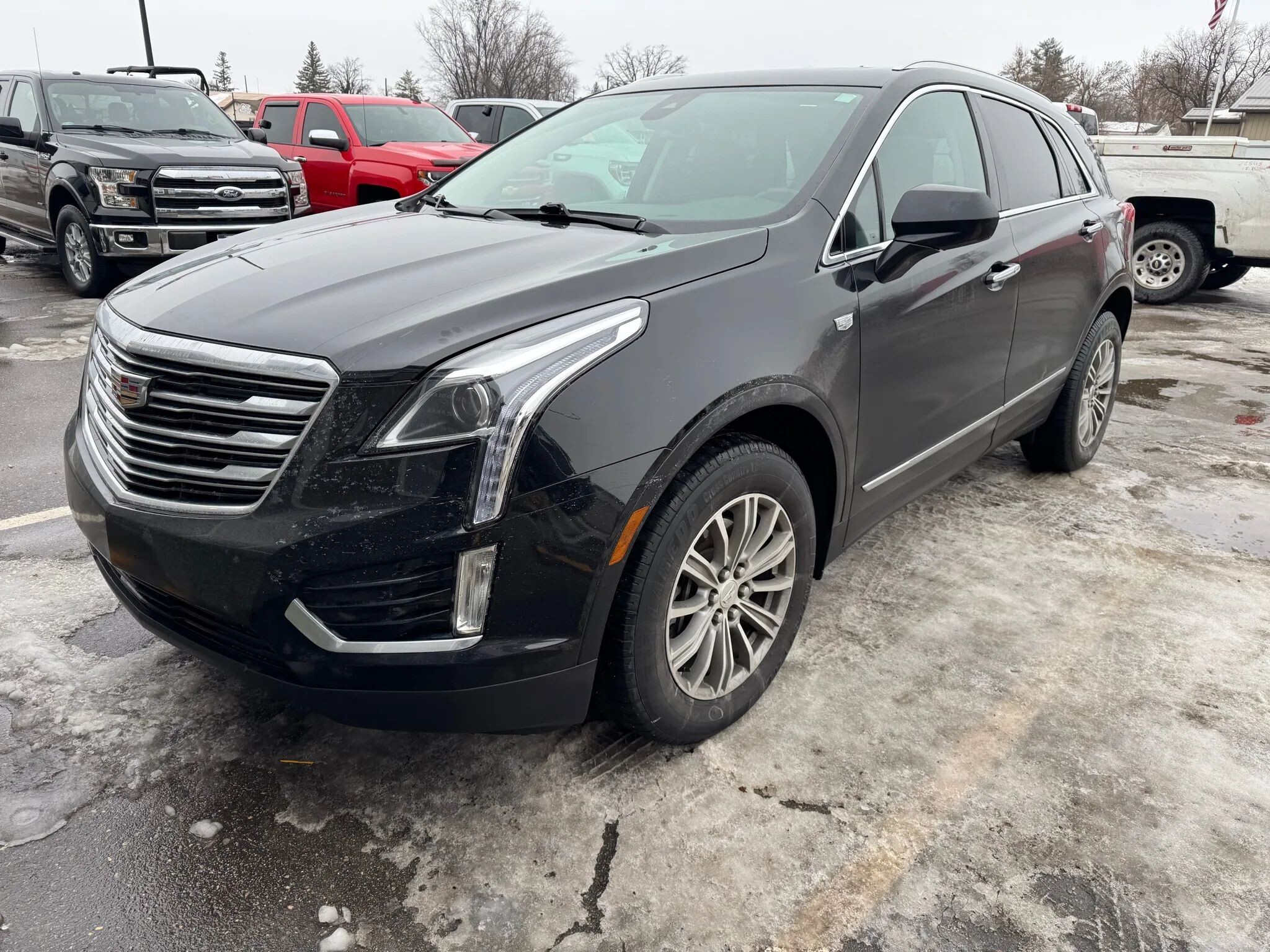2017 Cadillac XT5 in Wadena, MN 56482 - 18073661