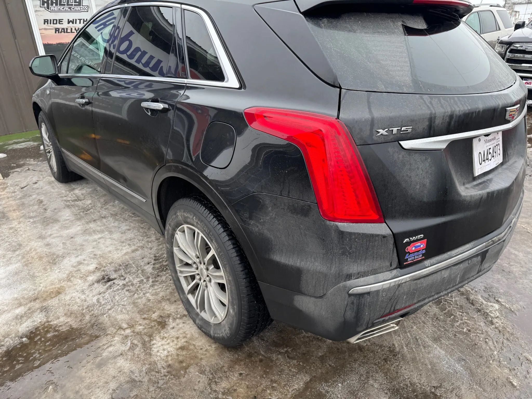 2017 Cadillac XT5 in Wadena, MN 56482 - 18073661 8