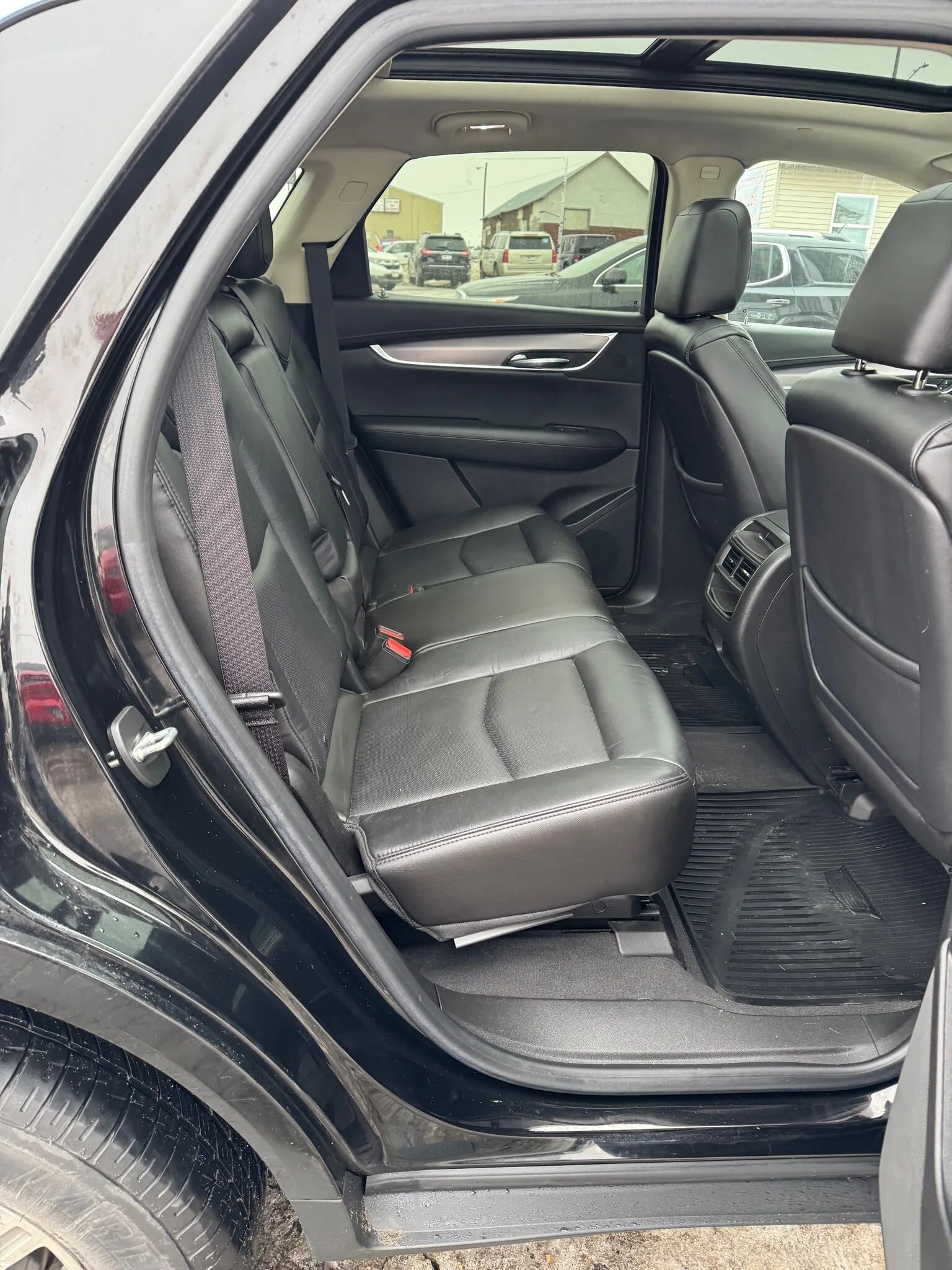 2017 Cadillac XT5 in Wadena, MN 56482 - 18073661 6