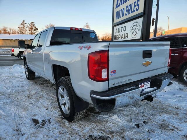 2017 Chevrolet Silverado 1500 in Wadena, MN 56482 - 18073663 9