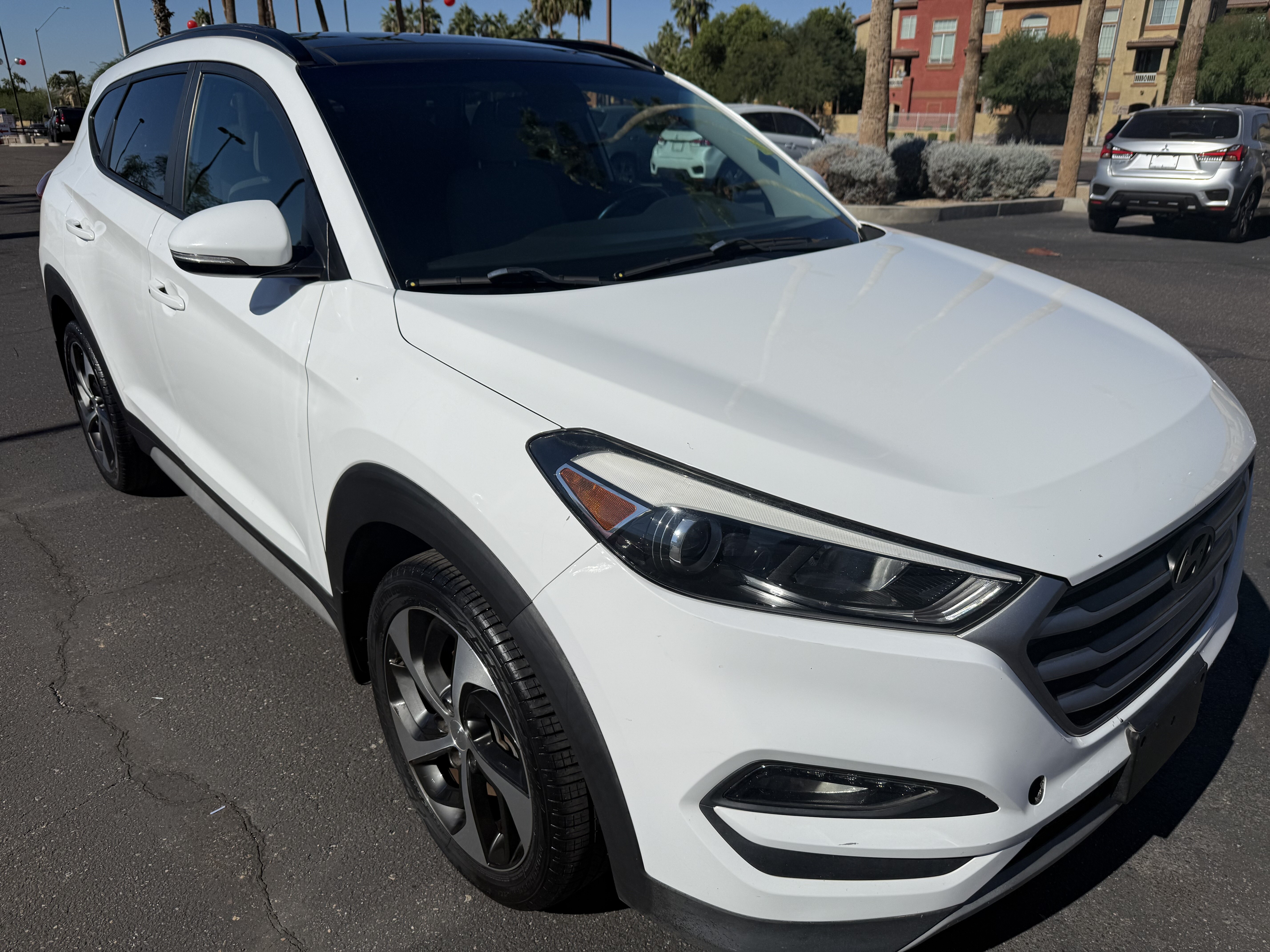 2018 Hyundai Tucson in Phoenix, AZ 85022 - 18073665 3