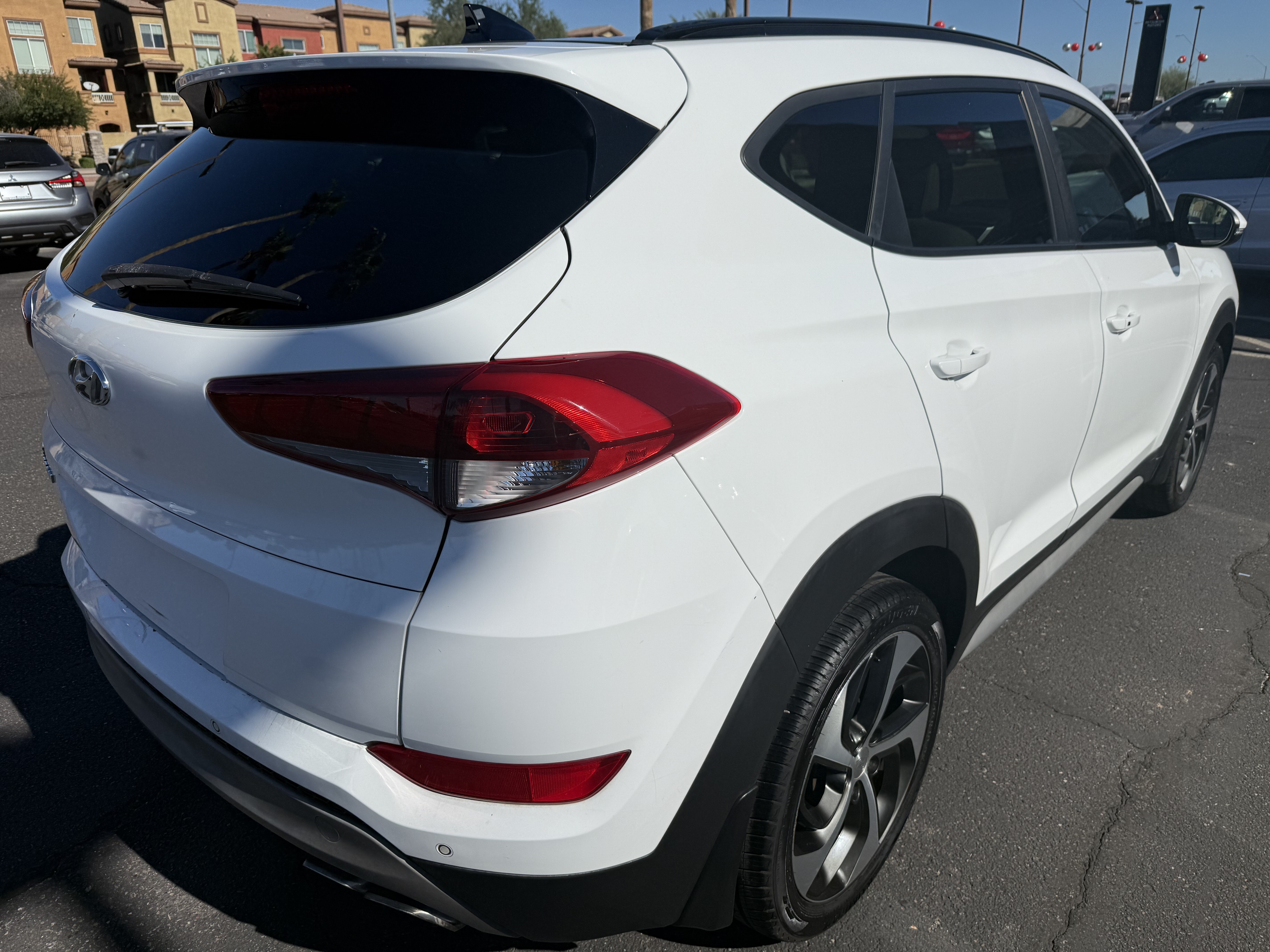 2018 Hyundai Tucson in Phoenix, AZ 85022 - 18073665 4