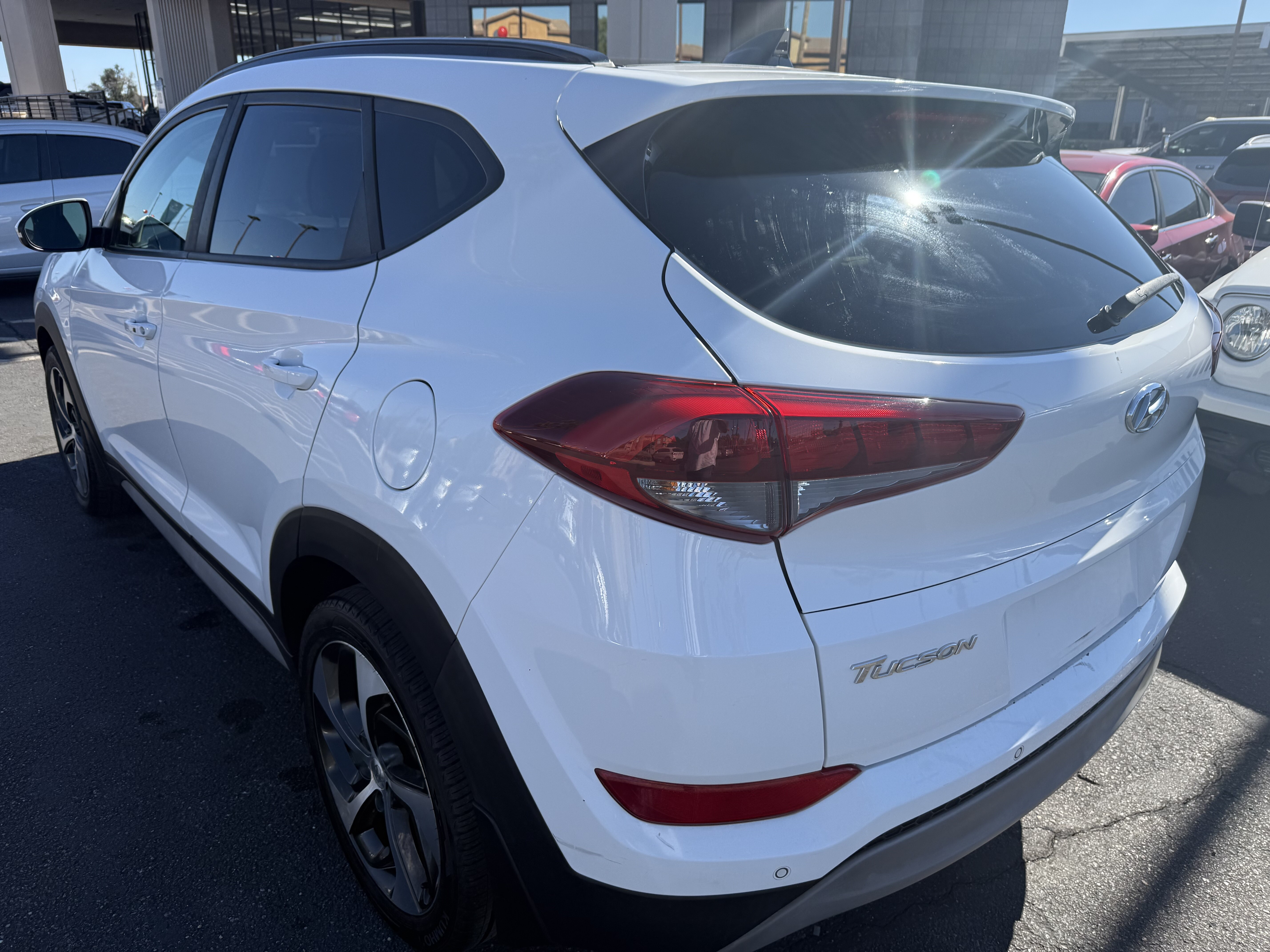 2018 Hyundai Tucson in Phoenix, AZ 85022 - 18073665 6
