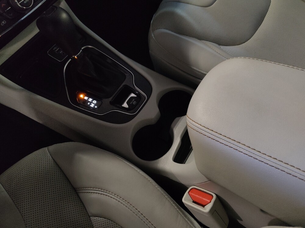 2019 Jeep Cherokee in Pensacola, FL 32505 - 18073668 26