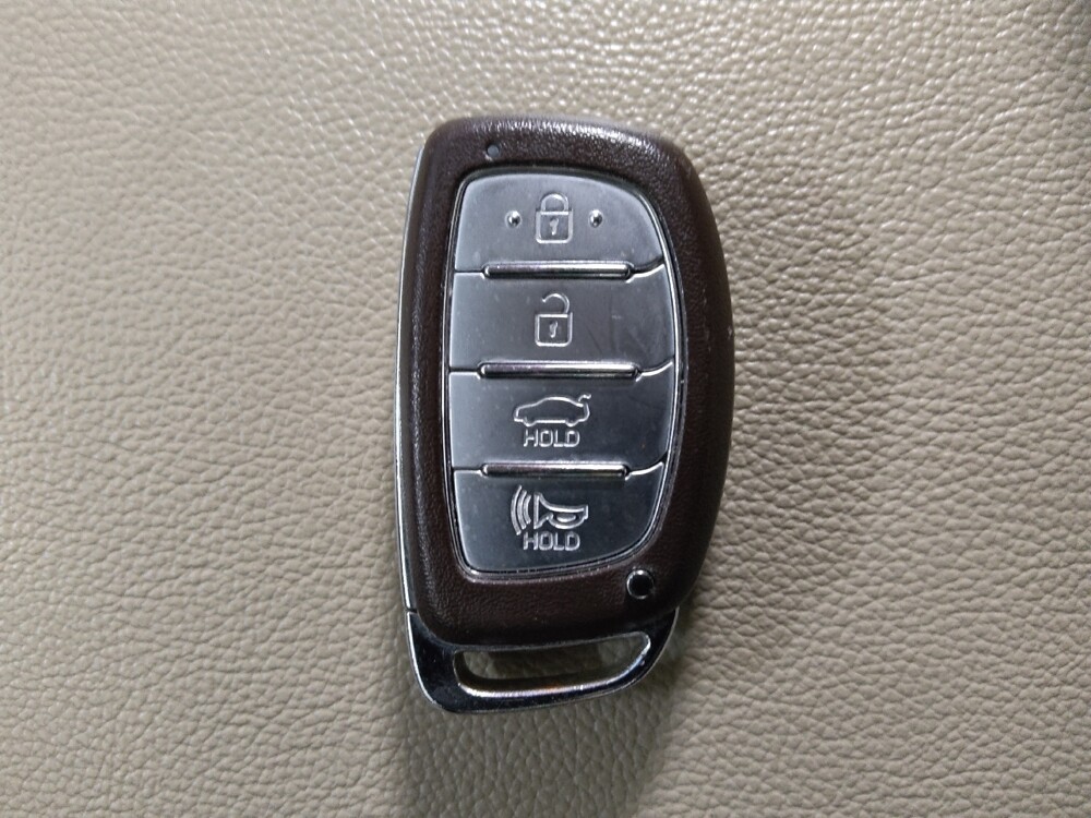 2018 Hyundai Sonata in Athens, GA 30606 - 18073701 32