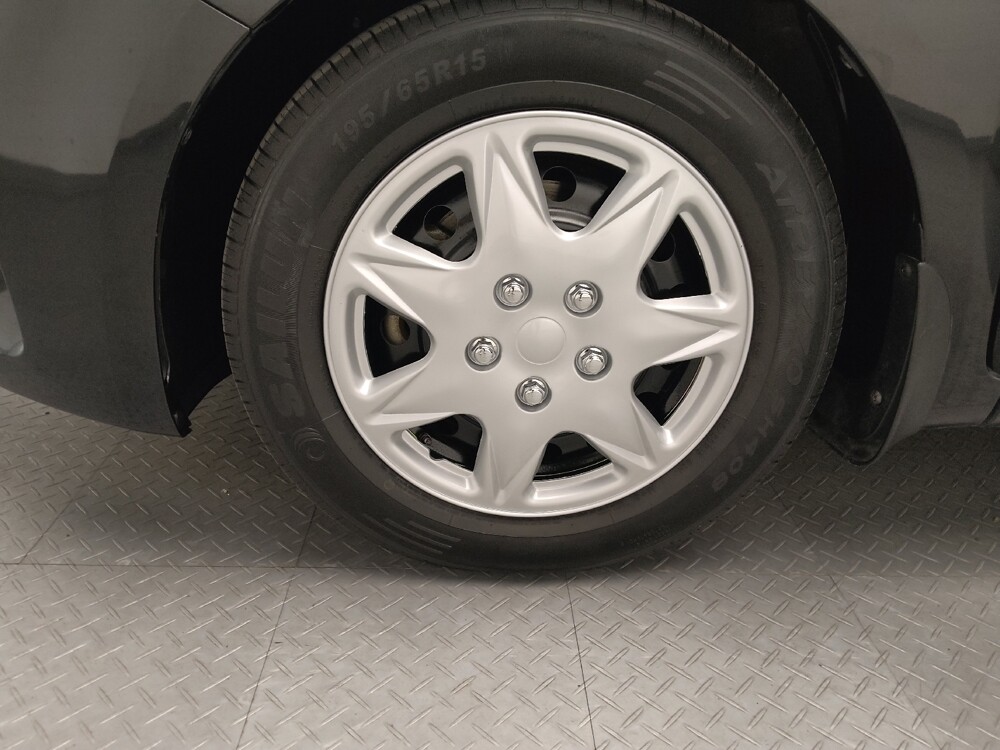 2017 Kia Forte in Plano, TX 75074 - 18073717 31