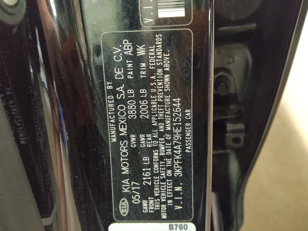 2017 Kia Forte in Plano, TX 75074 - 18073717 33