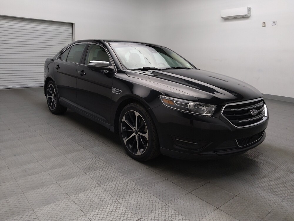 2015 Ford Taurus in Arlington, TX 76011 - 18073727 13