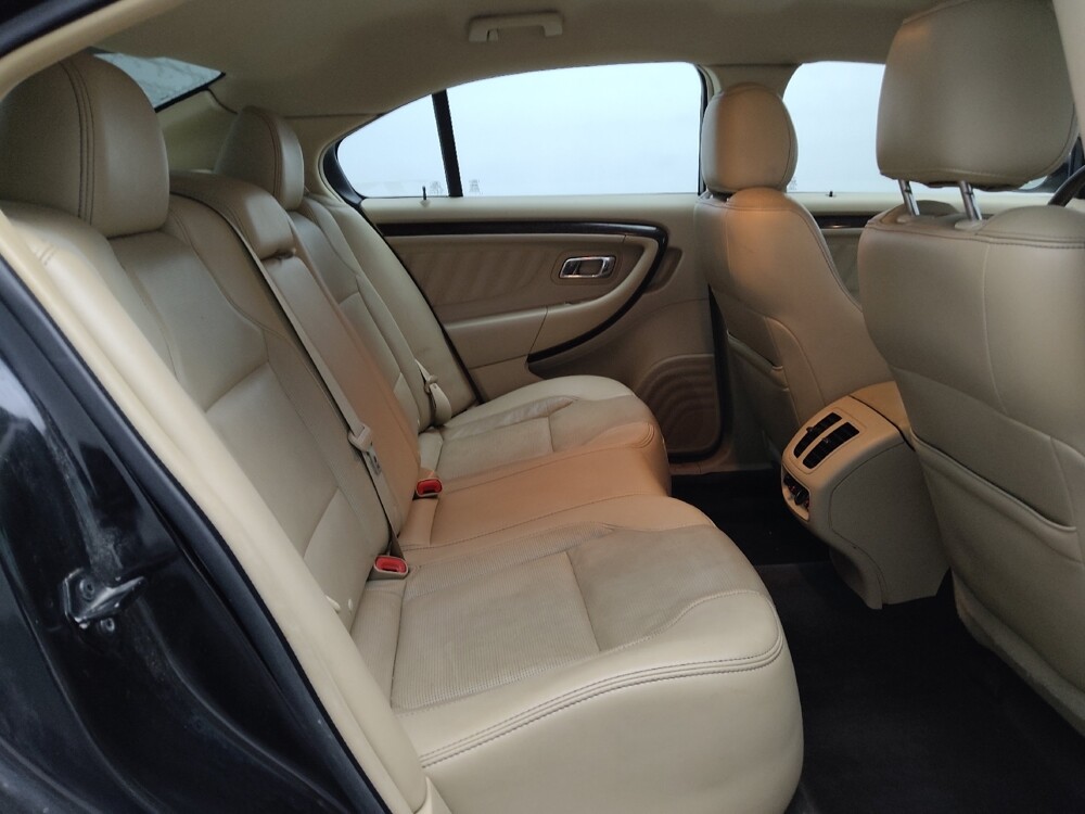 2015 Ford Taurus in Arlington, TX 76011 - 18073727 19