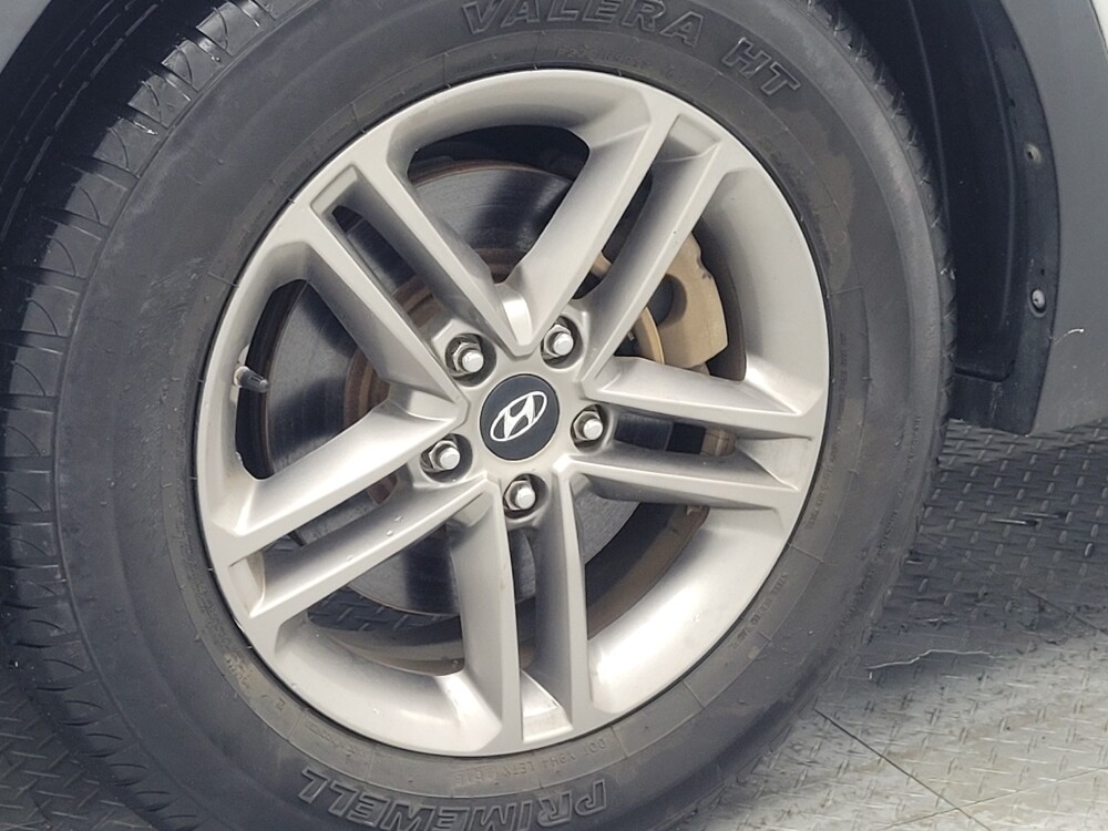 2017 Hyundai Santa Fe in Madison, TN 37115 - 18073728 31