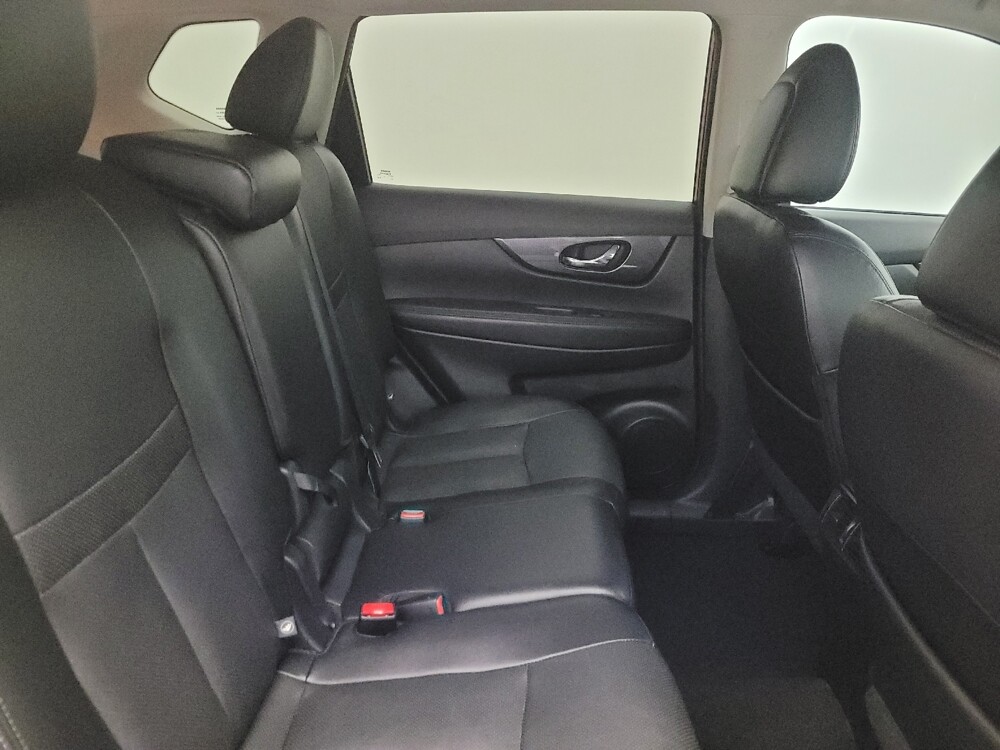 2016 Nissan Rogue in Phoenix, AZ 85015 - 18073735 19