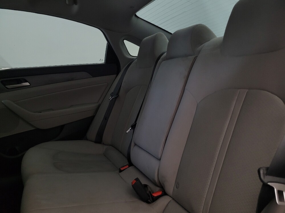 2018 Hyundai Sonata in Fort Myers, FL 33907 - 18073738 18