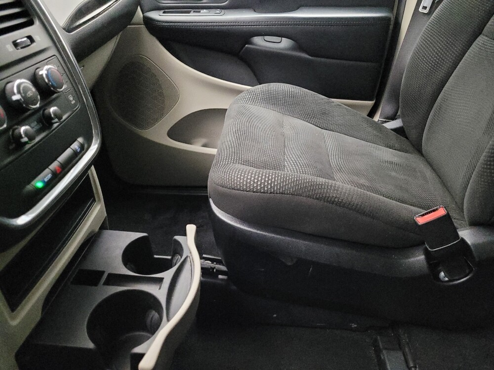 2020 Dodge Grand Caravan in Midlothian, IL 60445 - 18073740 26