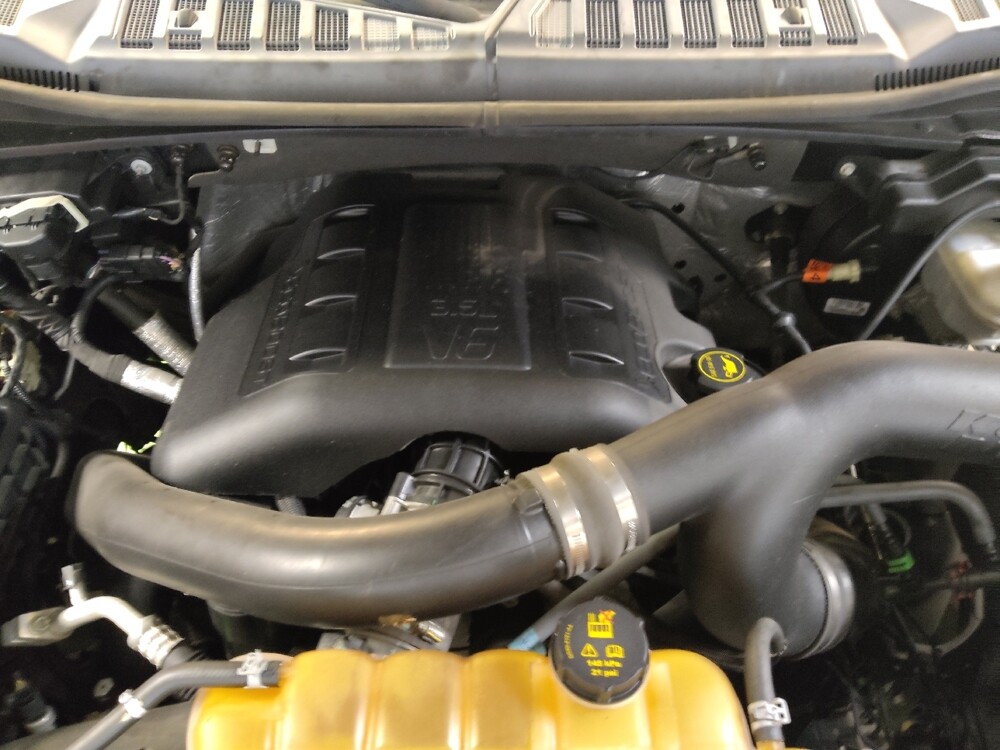 2015 Ford F150 in Tampa, FL 33612 - 18073744 30