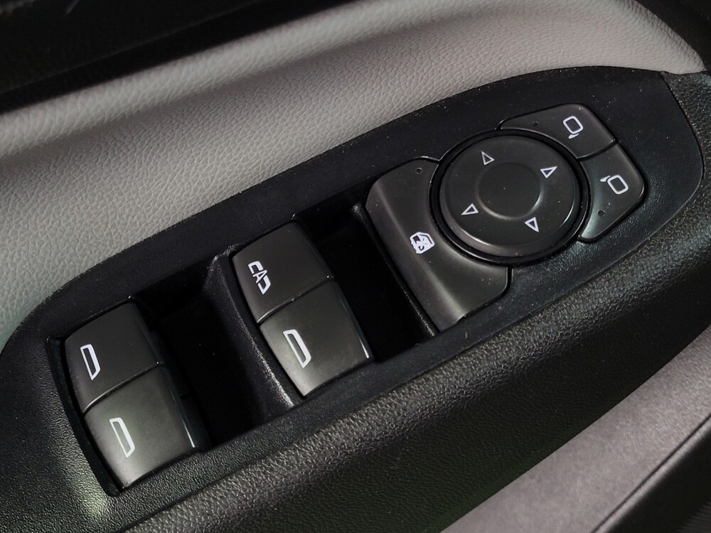 2019 Chevrolet Equinox in Fort Myers, FL 33907 - 18073745 27