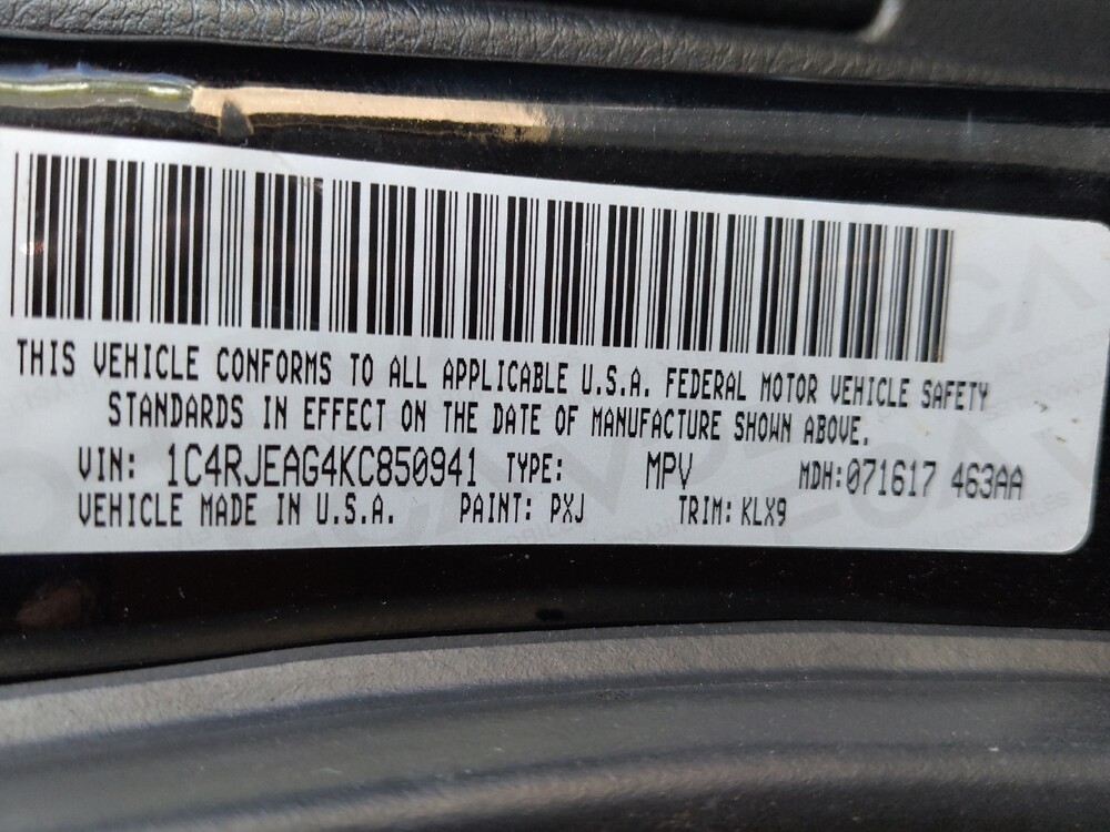 2019 Jeep Grand Cherokee in Clearwater, FL 33764 - 18073746 33