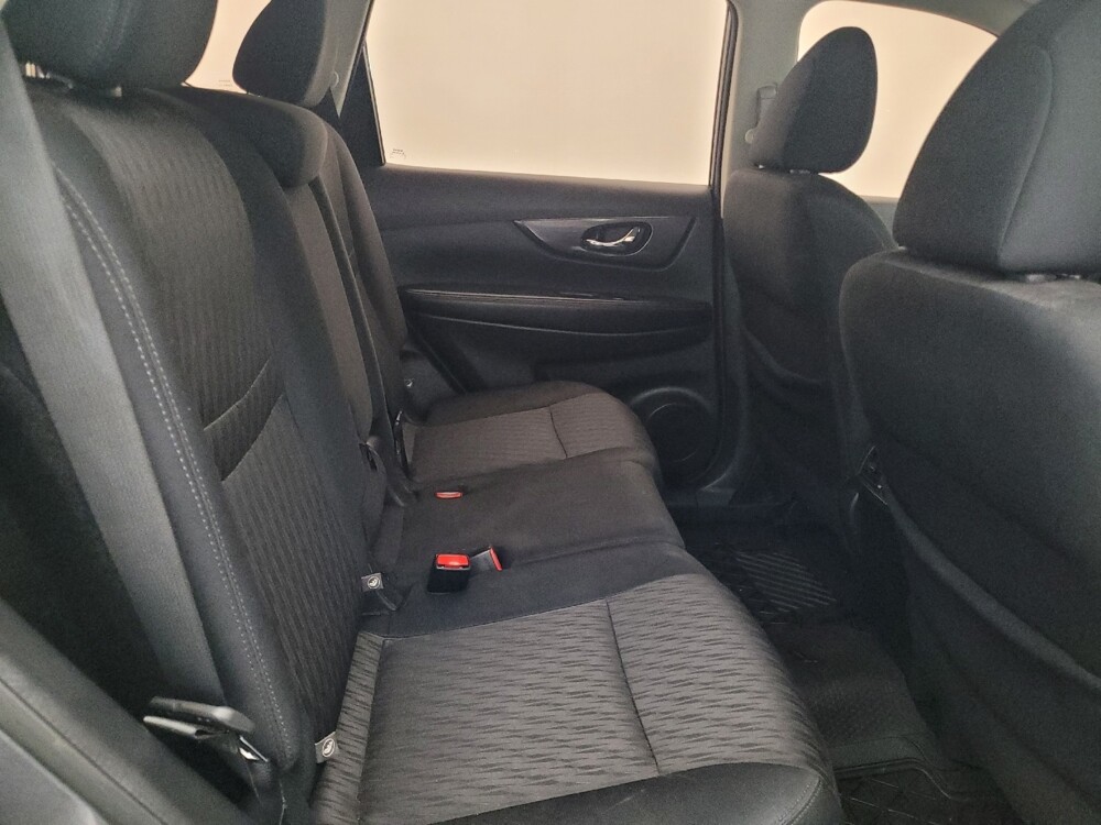 2018 Nissan Rogue in Fort Myers, FL 33907 - 18073750 19