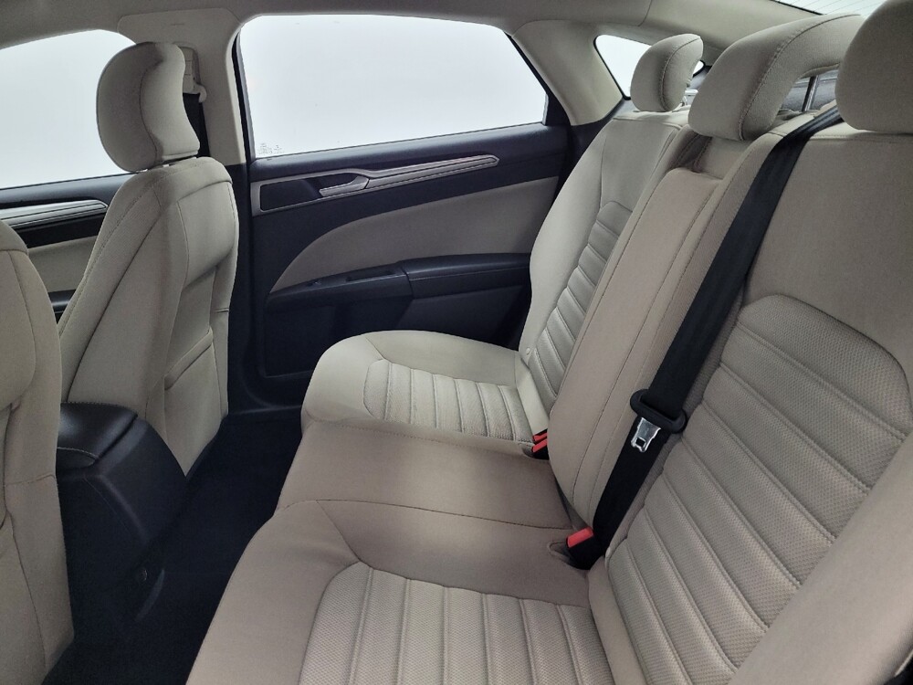 2018 Ford Fusion in Las Vegas, NV 89102 - 18073759 18