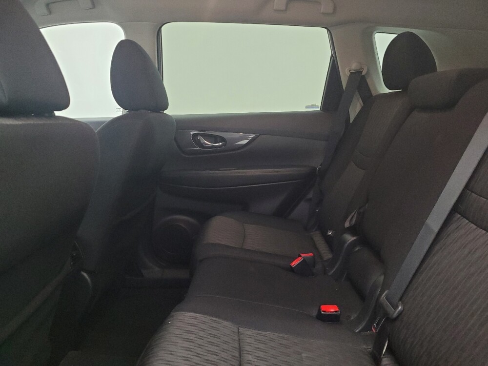 2018 Nissan Rogue in Lexington, KY 40509 - 18073782 18