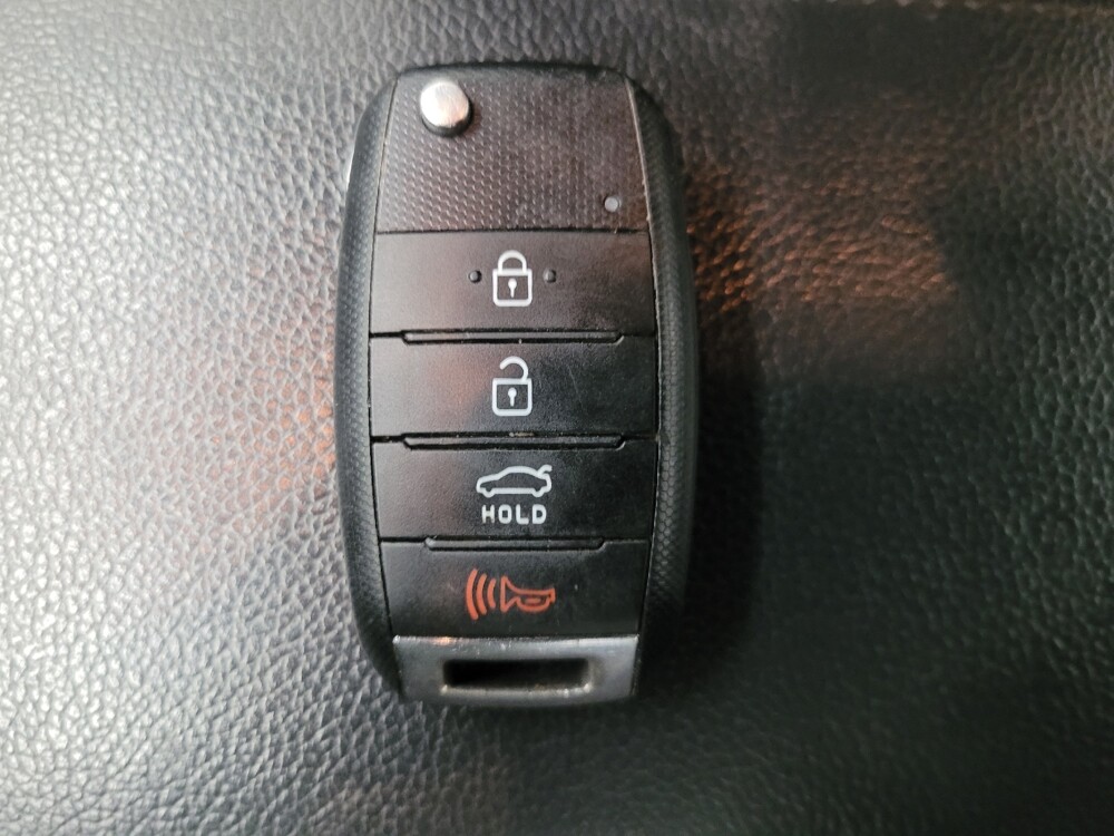 2018 Kia Forte in Antioch, TN 37013 - 18073811 32