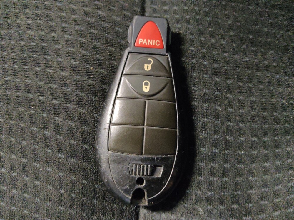 2016 Dodge Grand Caravan in Baton Rouge, LA 70816 - 18073828 32