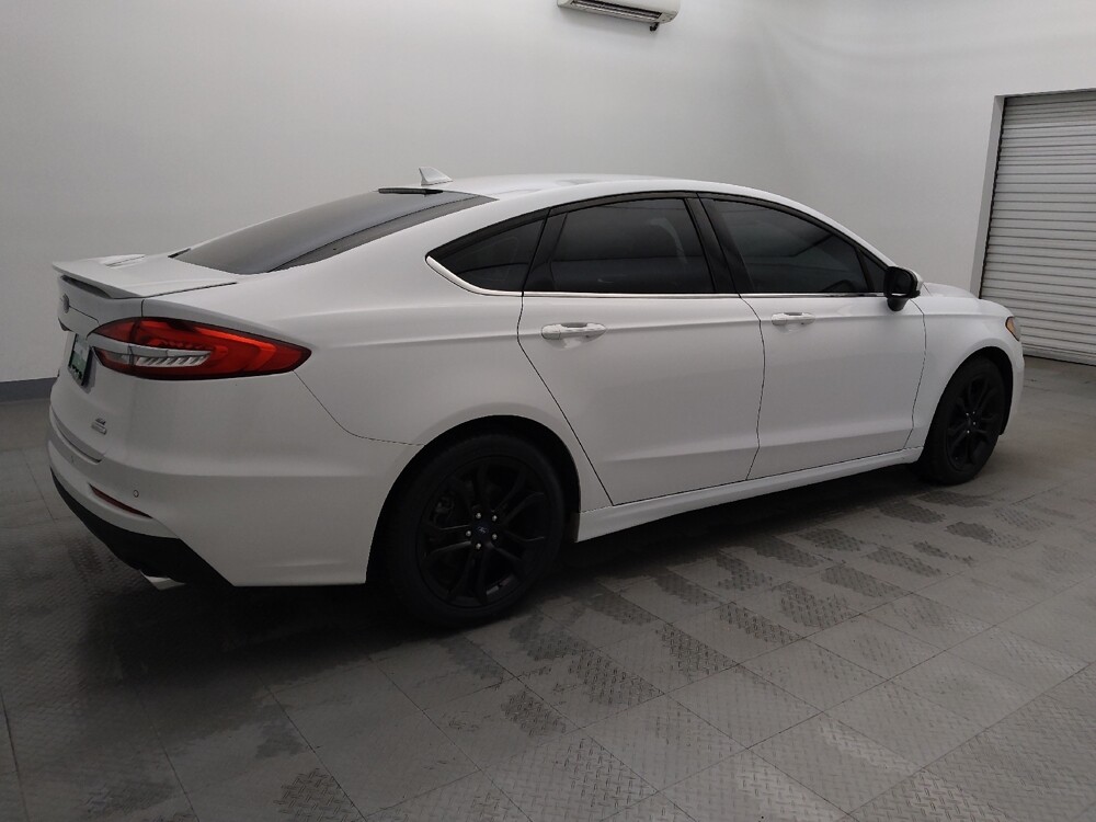 2019 Ford Fusion in Houston, TX 77074 - 18073844 10