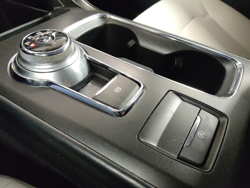 2019 Ford Fusion in Houston, TX 77074 - 18073844 26