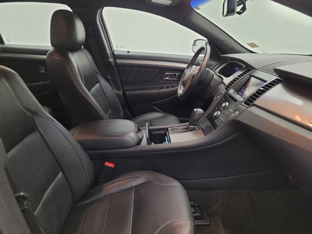 2013 Ford Taurus in Maple Heights, OH 44137 - 18073846 21