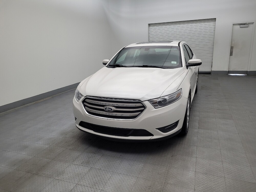 2013 Ford Taurus in Maple Heights, OH 44137 - 18073846 15