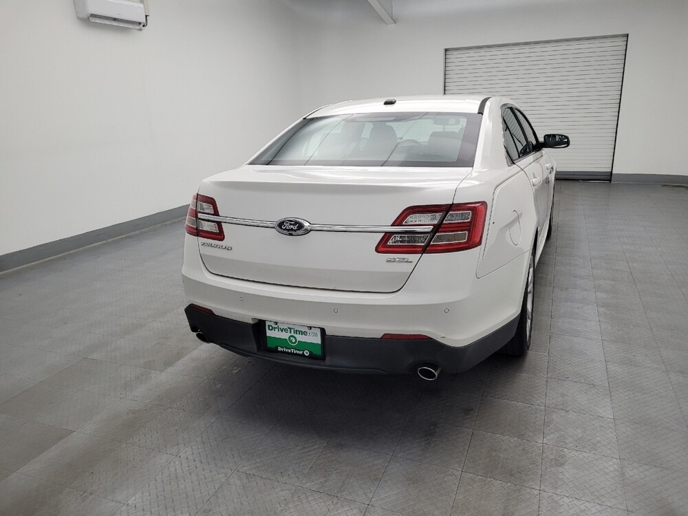 2013 Ford Taurus in Maple Heights, OH 44137 - 18073846 7