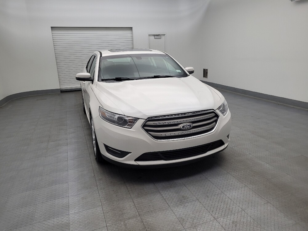 2013 Ford Taurus in Maple Heights, OH 44137 - 18073846 14