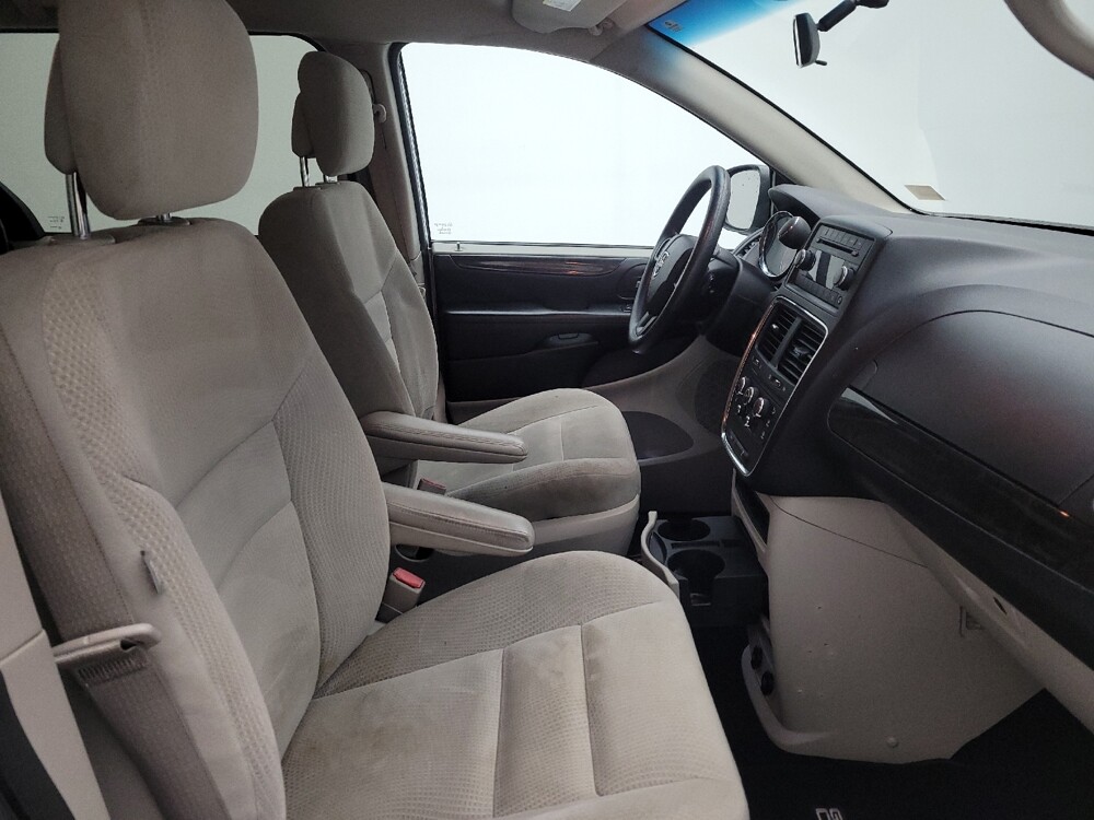 2017 Dodge Grand Caravan in Cincinnati, OH 45255 - 18073852 21