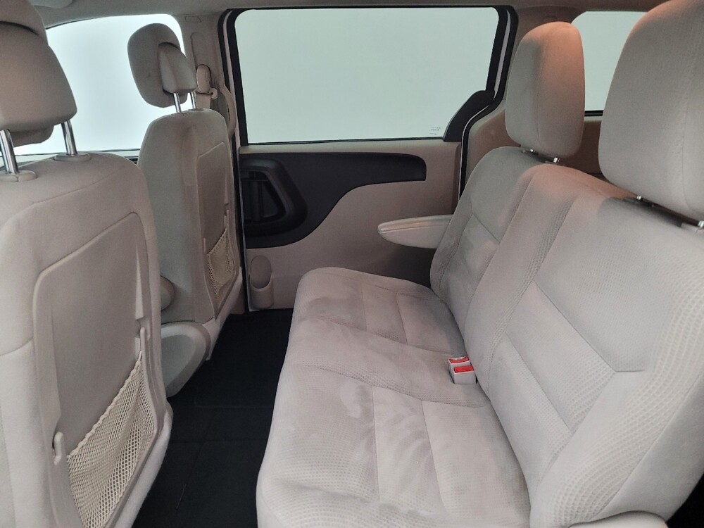 2017 Dodge Grand Caravan in Cincinnati, OH 45255 - 18073852 18