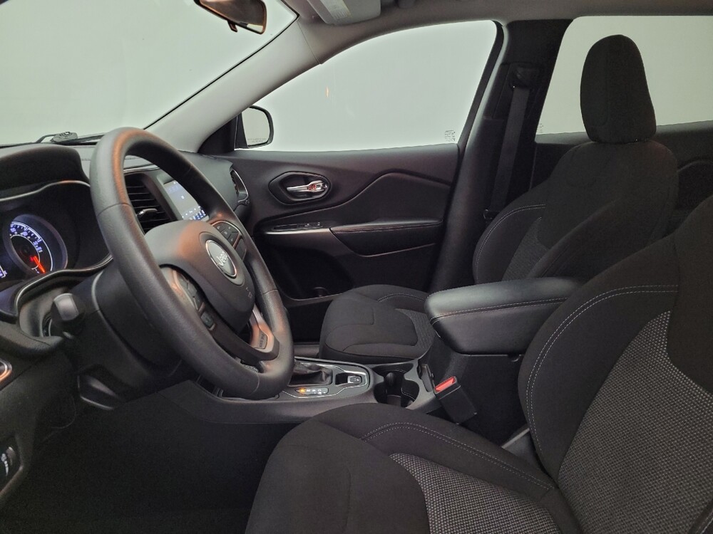 2020 Jeep Cherokee in Cincinnati, OH 45255 - 18073854 17