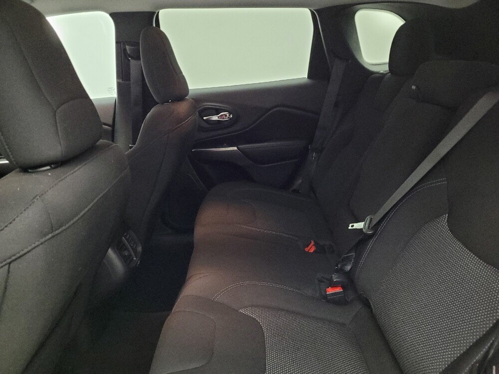 2020 Jeep Cherokee in Cincinnati, OH 45255 - 18073854 18