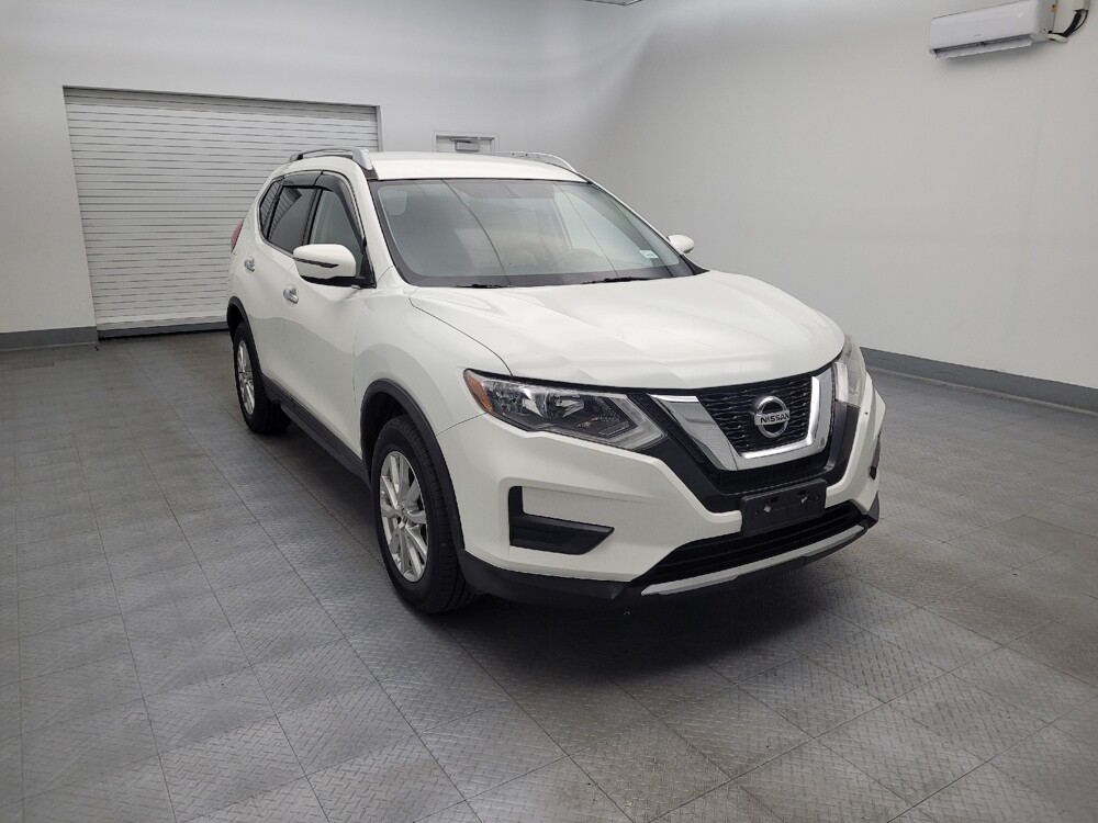 2017 Nissan Rogue in Fairfield, OH 45014 - 18073856 13