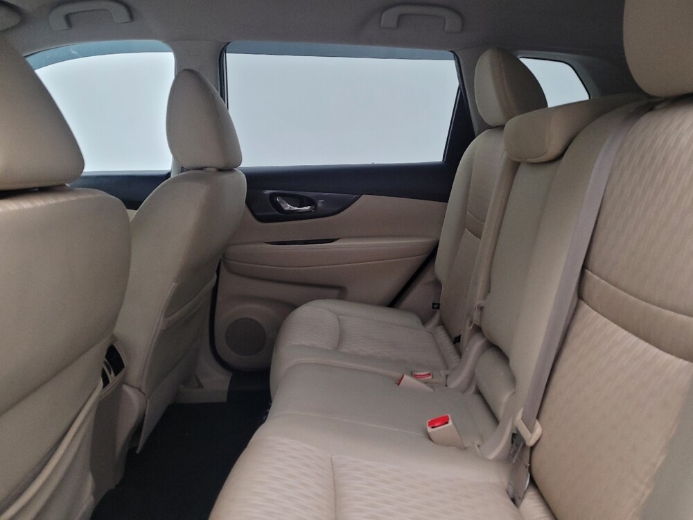 2017 Nissan Rogue in Fairfield, OH 45014 - 18073856 18