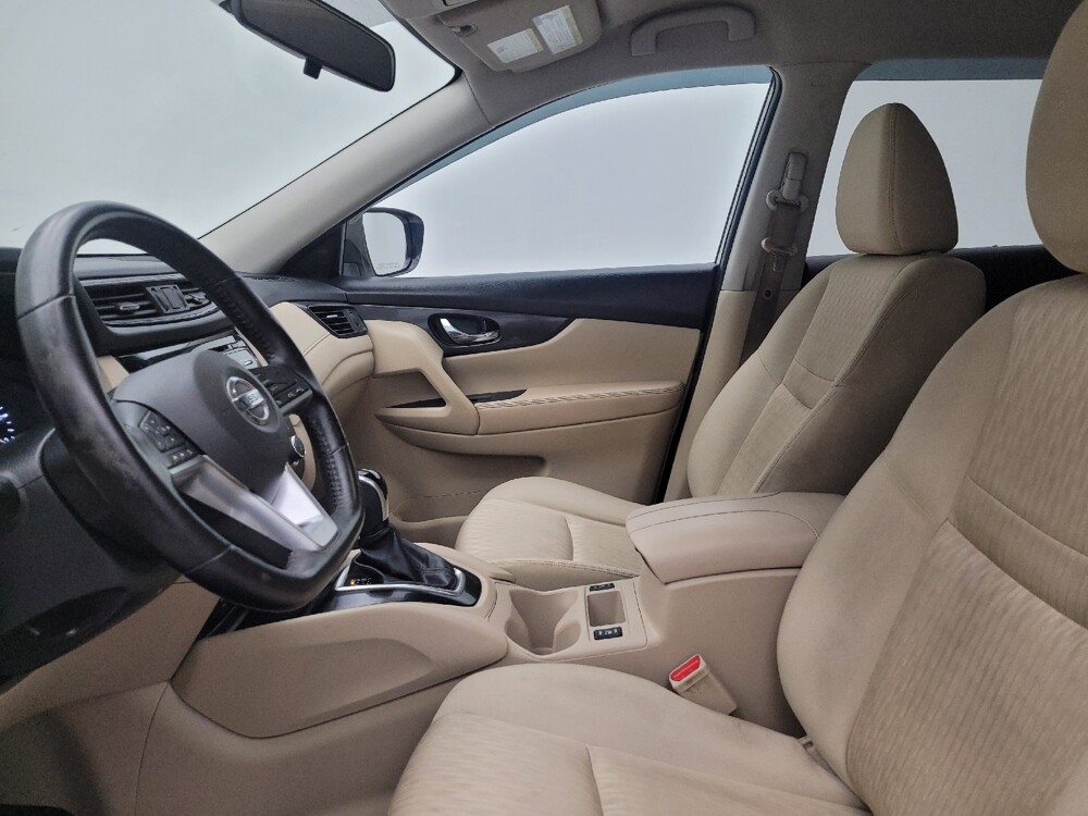 2017 Nissan Rogue in Fairfield, OH 45014 - 18073856 17