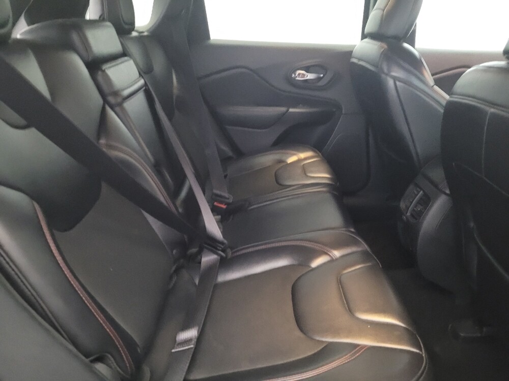 2019 Jeep Cherokee in Laurel, MD 20724 - 18073859 19